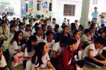 Học sinh Việt Nhật thăm và tặng quà cho Trung tâm Bảo trợ nuôi dưỡng trẻ em Quận Gò Vấp